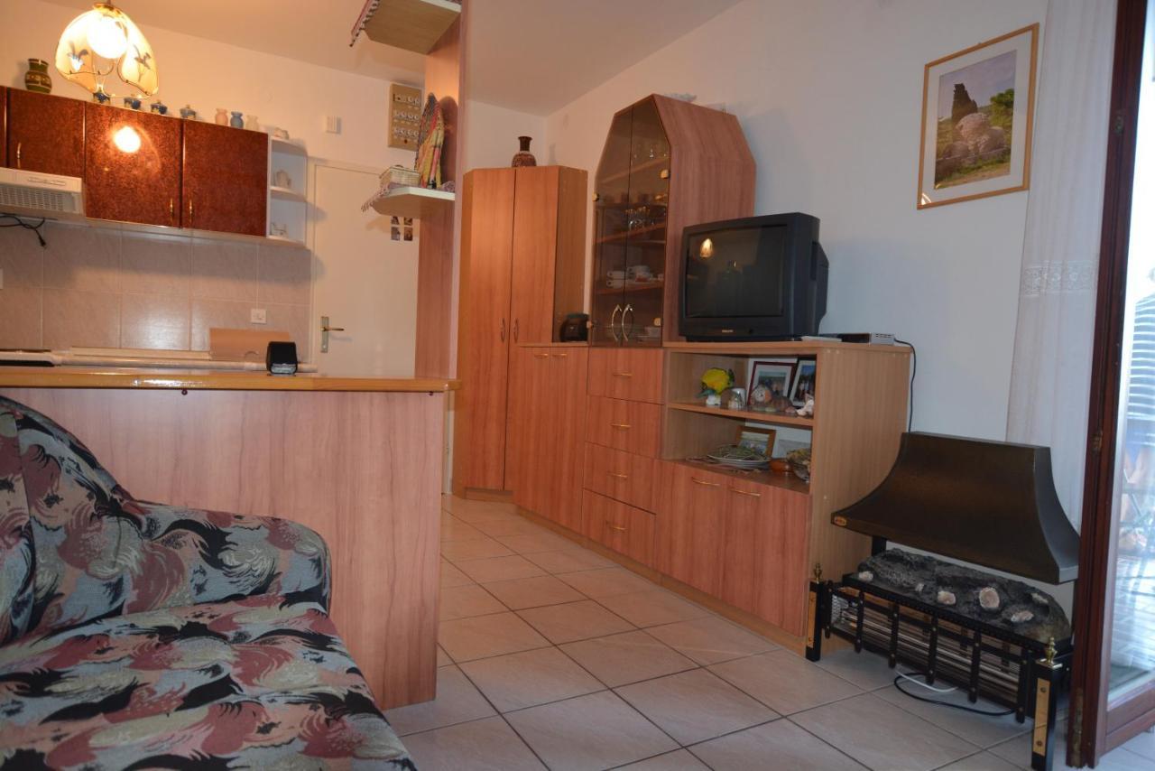 Maja Apartment Kornic Bagian luar foto