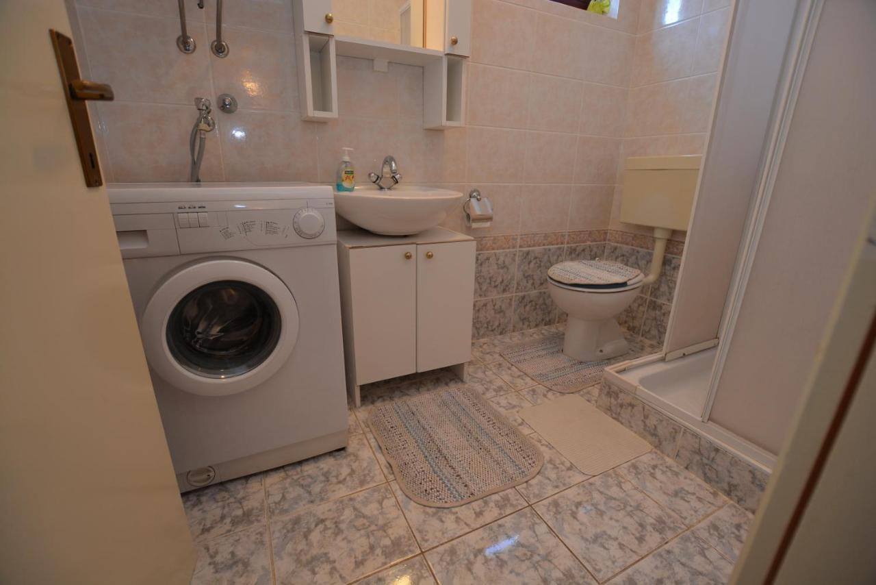 Maja Apartment Kornic Bagian luar foto