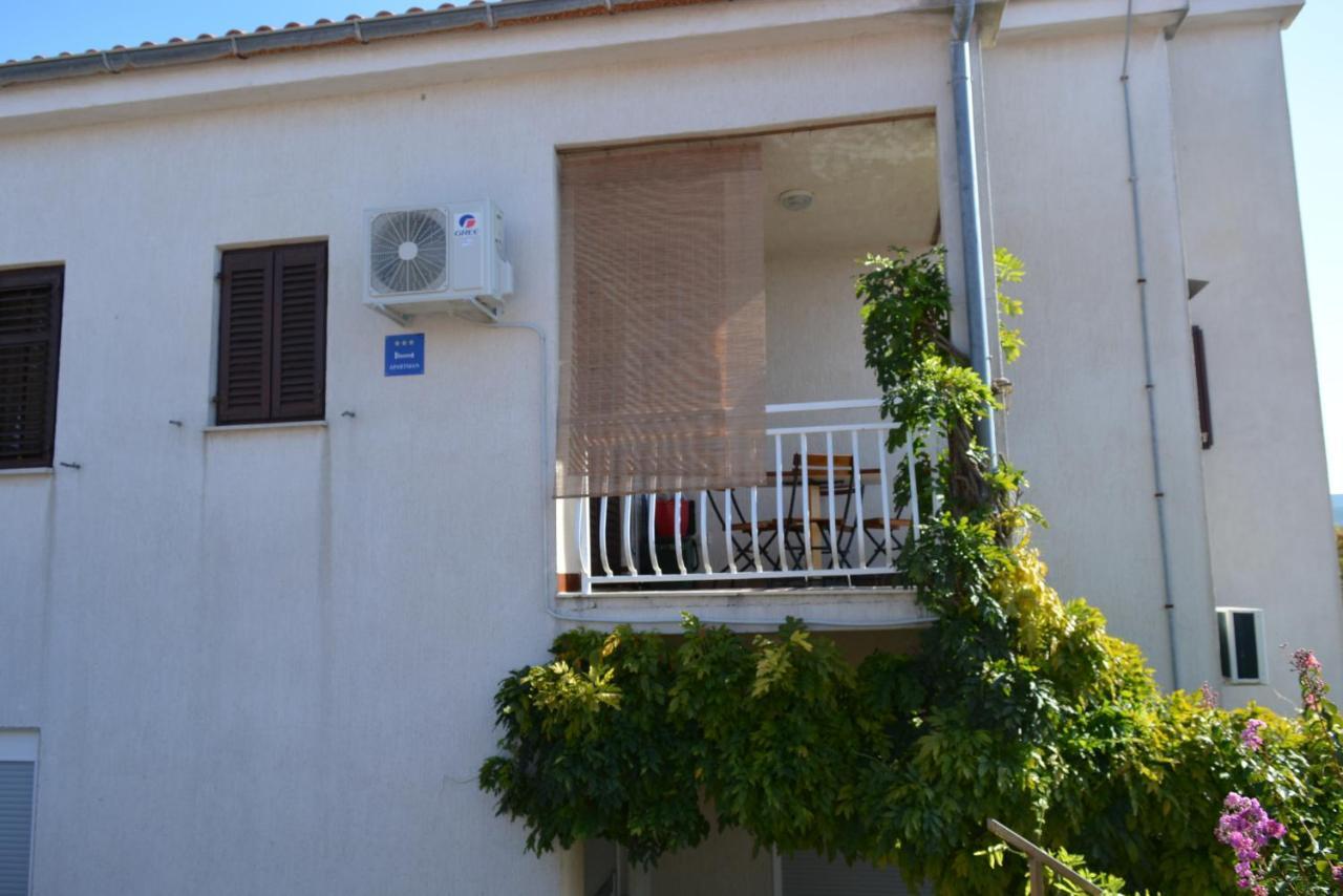 Maja Apartment Kornic Bagian luar foto